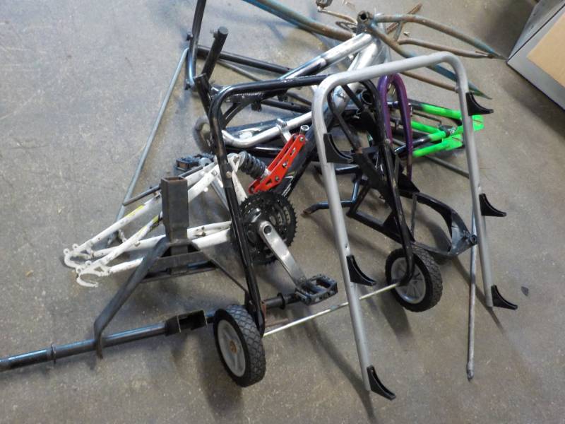 lot 25 image: Bike Parts and Misc Handles...