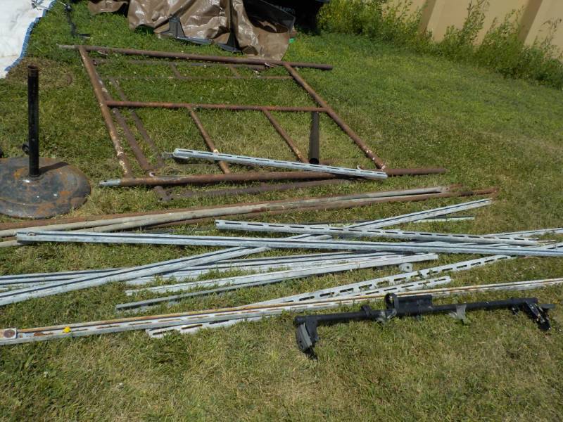 lot 56 image: Lot of Misc Metal see all pictures...