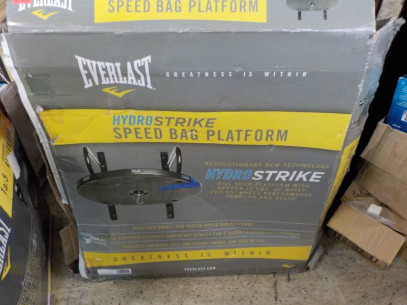 lot 127 image: Everlast Hydrostrike Speed Bag Plat...
