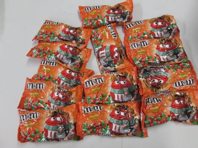 lot 275 image: Peanut butter M & Ms...