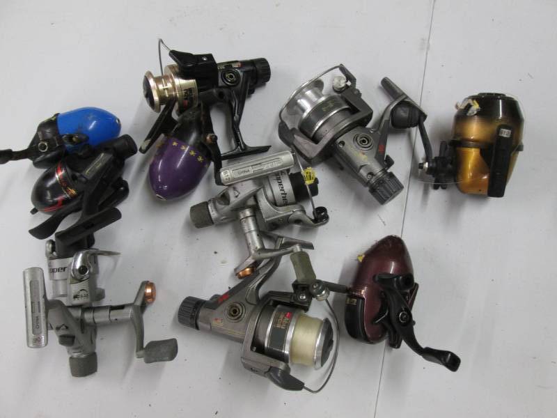 lot 277 image: Lot of fishing reels...