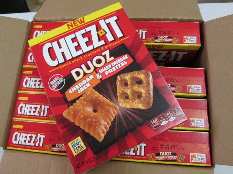 lot 307 image: 10 boxes Cheeze It Duoz...