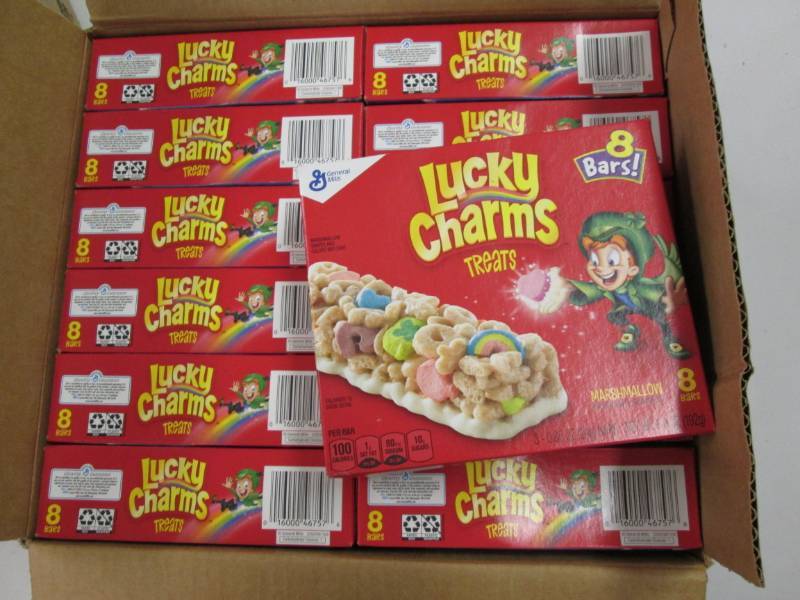 lot 321 image: 12 boxes of Lucky Charms bars...