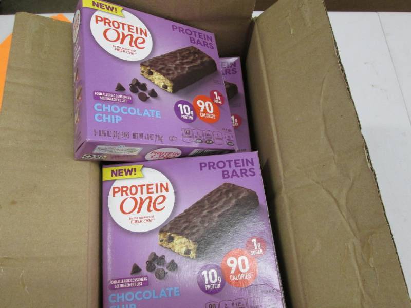 lot 325 image: 12 boxes of Protien one snack bars...
