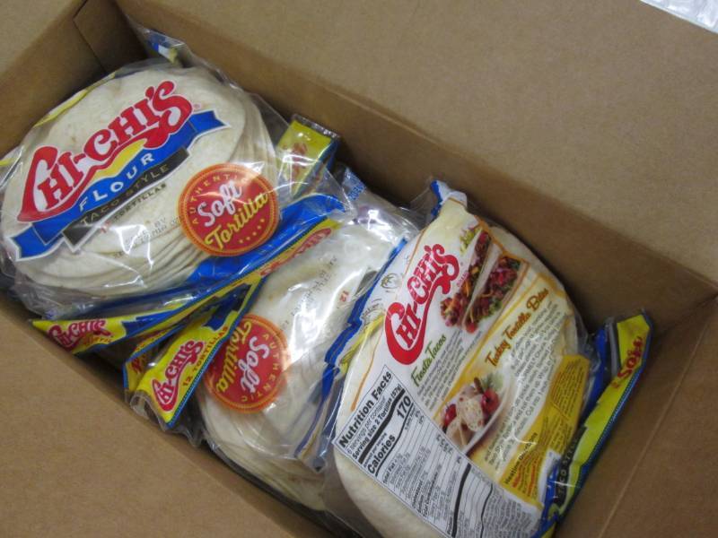 lot 327 image: 12 12 count Chi Chis flour tortill...