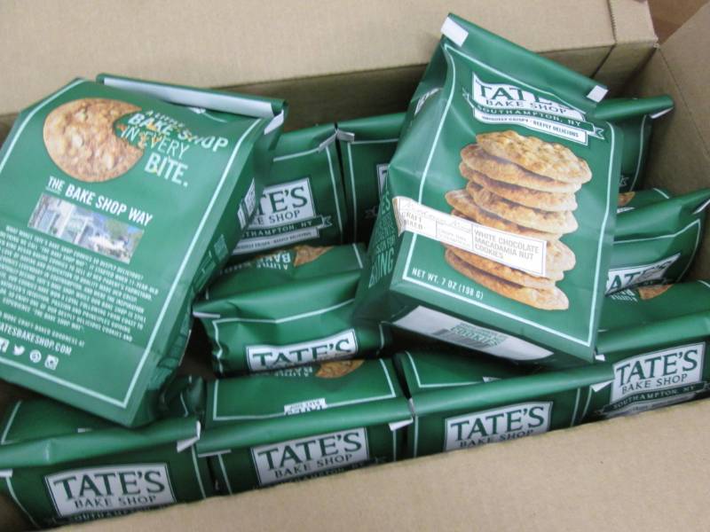 lot 342 image: 12 Tates bake shop white chocolate...