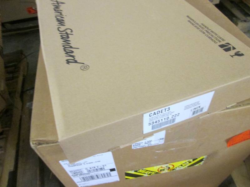 American Standard Cadet 3 Slow Clos...