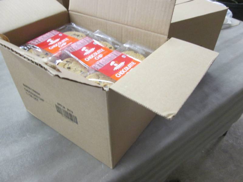 2 Cases of Bakery Fresh 12-7.1 oz C...