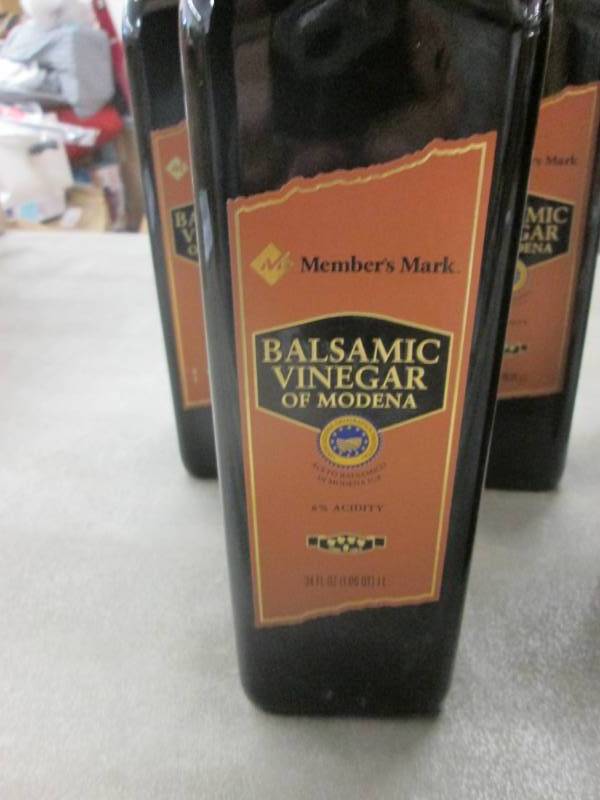 5- 34 oz Bottles Members Mark Balsa...