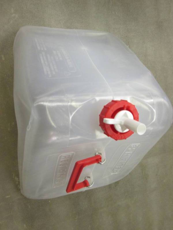 10 Reliance 5 Gallon Collapsible Wa...