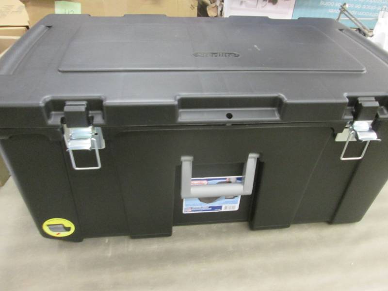 Sterilite Footlocker, Black 31 14x...