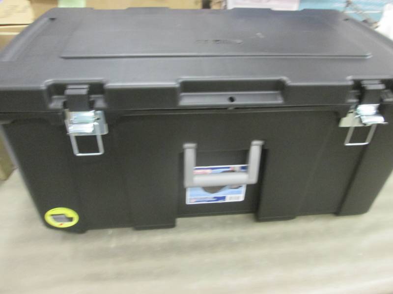 Sterilite Footlocker, Black 31 14x...