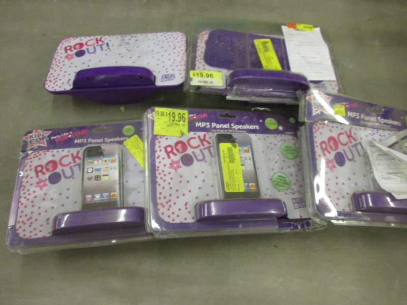 Lot of 5 Kidz Bop MP3 Panel Speaker...