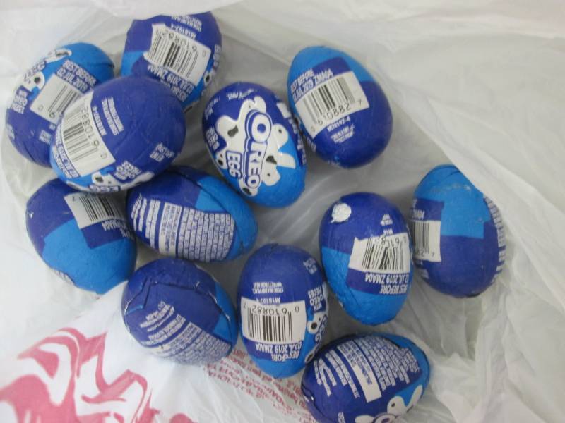 12 Oreo Eggs...