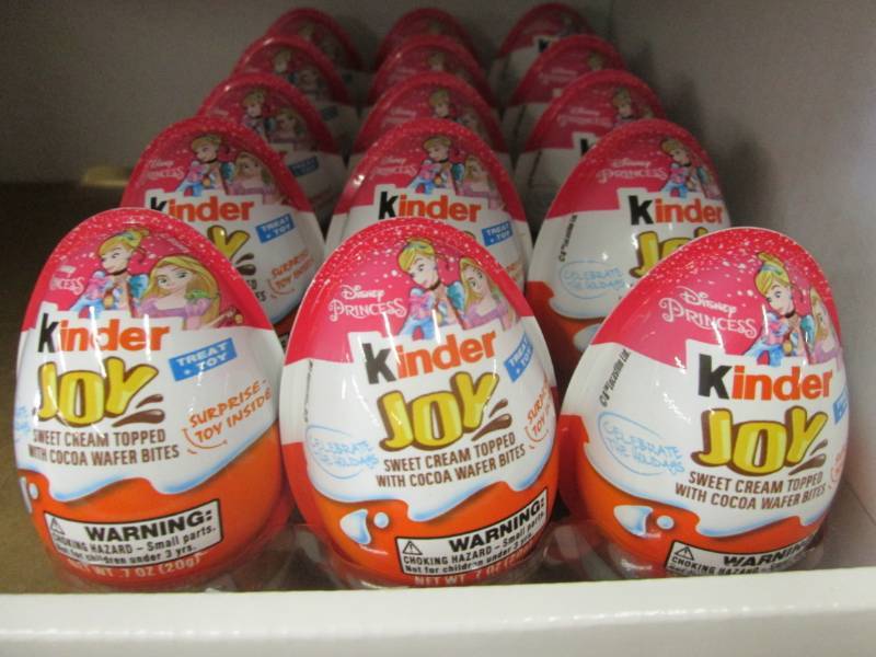 Lot of 12 Kinder Joy Sweet Cream To...