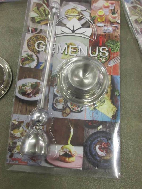 Lot  of 6 Egg Crackers & Shell Remo...