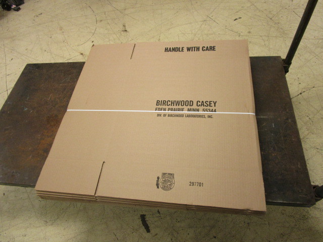 lot 310 image: NEW 9 14 W X 22 L X 21 H CARDBOARD BOXES