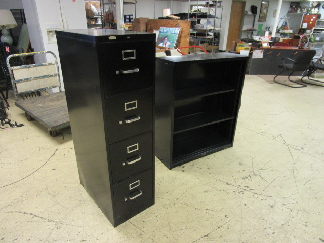 lot 203 image: FOUR DRAWER FILING CABINET AND BOOKSHELF