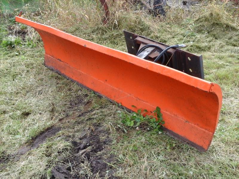 lot 11 image: 90in. Snow Plow (Skid Steer Attachment)