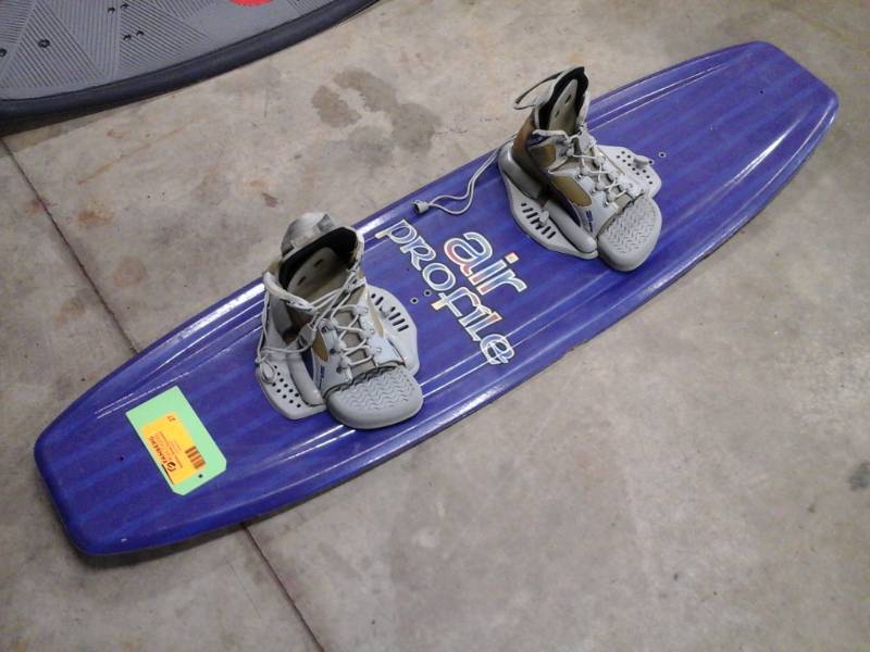 lot 27 image: Air Profile Waterboard