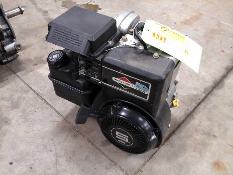 lot 40 image: Briggs & Stratton 5hp Motor