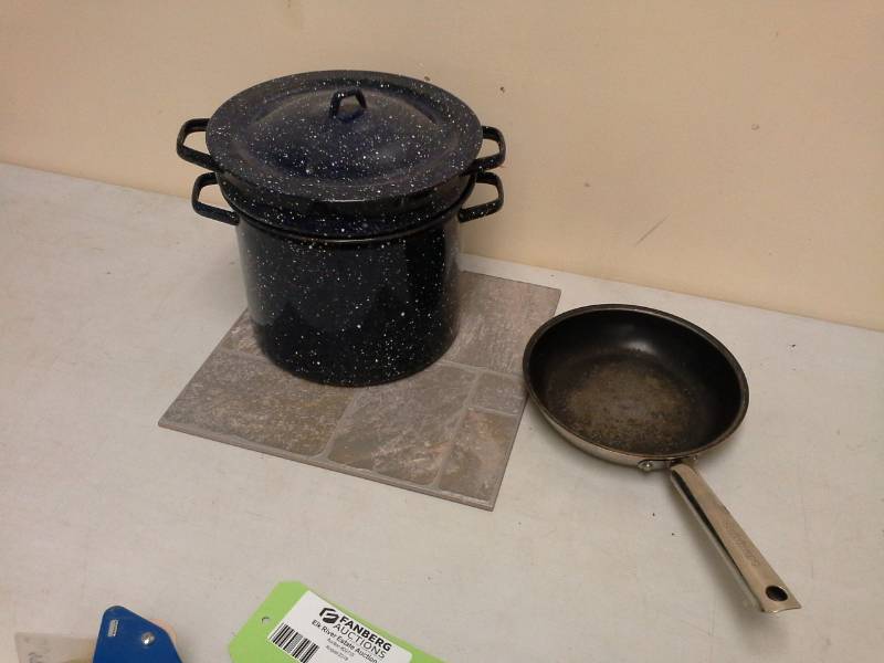lot 57 image: Enamel kettle with steamer insert