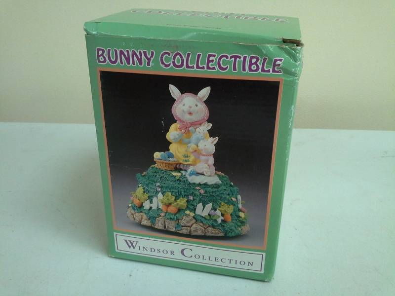 lot 81 image: Easter Bunny Collectible Windsor Collection Music Box