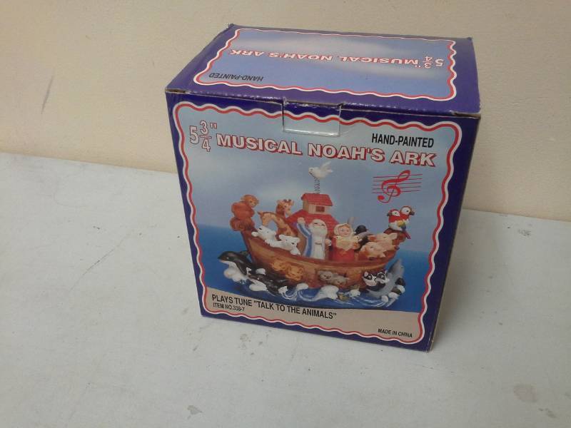 lot 87 image: 5-34in. Hand-Painted Musical Noahs Ark Music Box