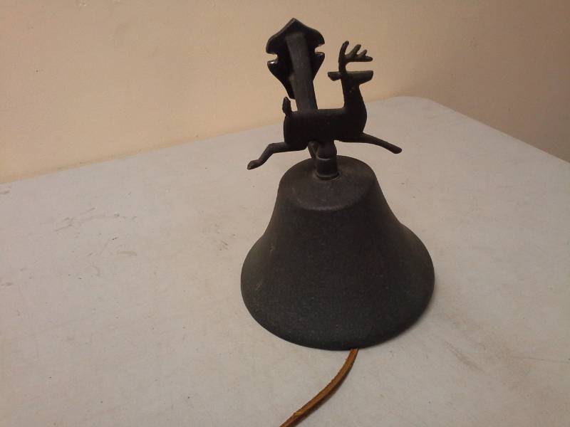 lot 119 image: Limited edition, Cast aluminum John Deere bell