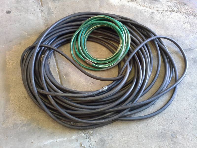 lot 191 image: Garden Hoses