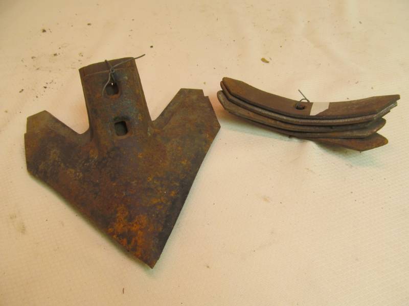 Cultivator heads