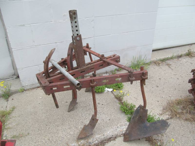Cultivator