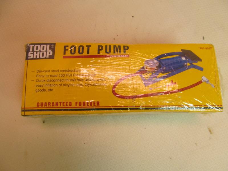 Foot pump