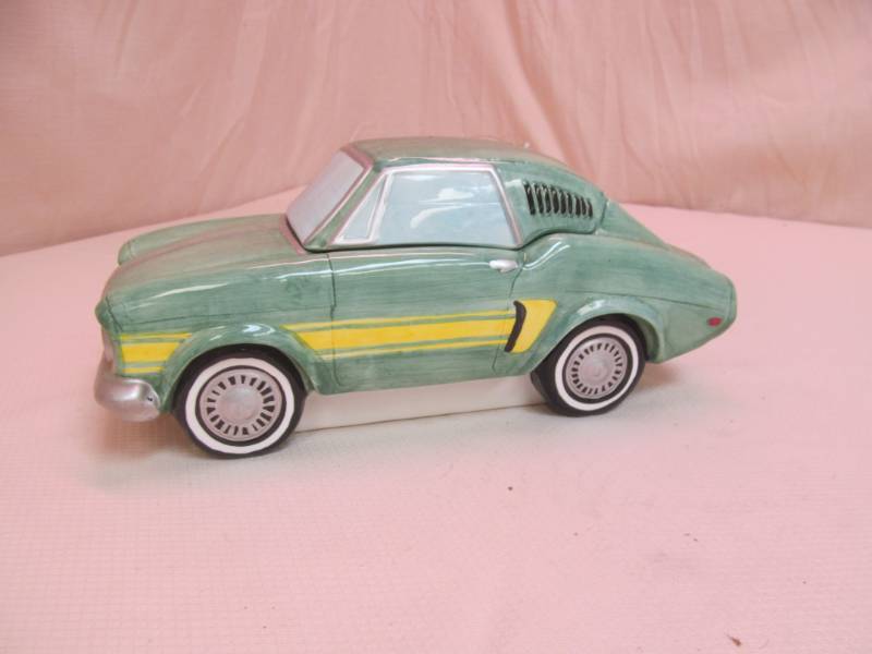 Car cookie jar