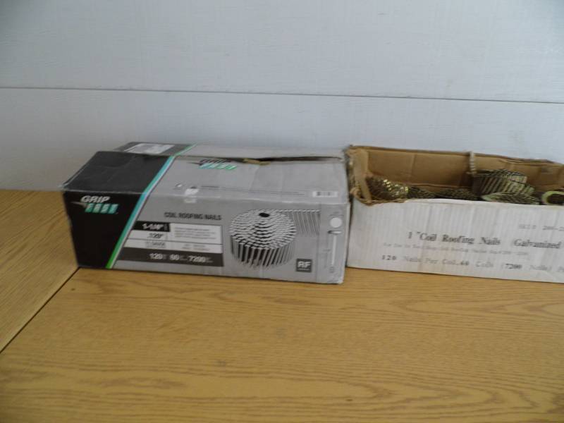 lot 69 image: 1 Coil Roofing Nails