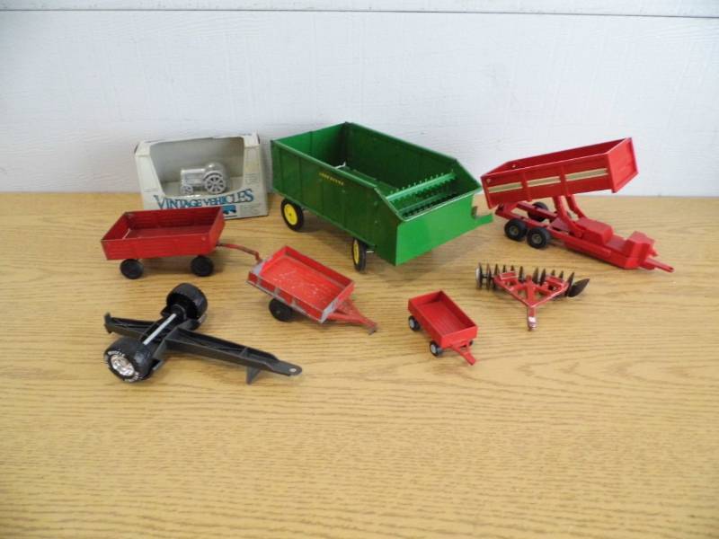 lot 85 image: Tractor Toys