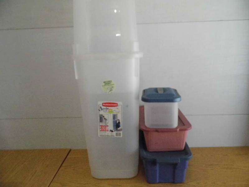 lot 89 image: Wrap Organizer - Totes