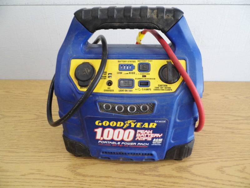 lot 93 image: Jump Starter