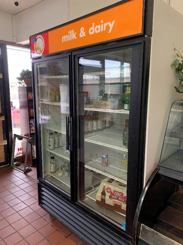 lot 9 image: True, Mod #GDM-49-EC1, two glass door commercial refrigerator, NSF,caster mounted, 115 volts, 9.0 amps, 54x30x83.5Hin Working ConditionDelivery Available