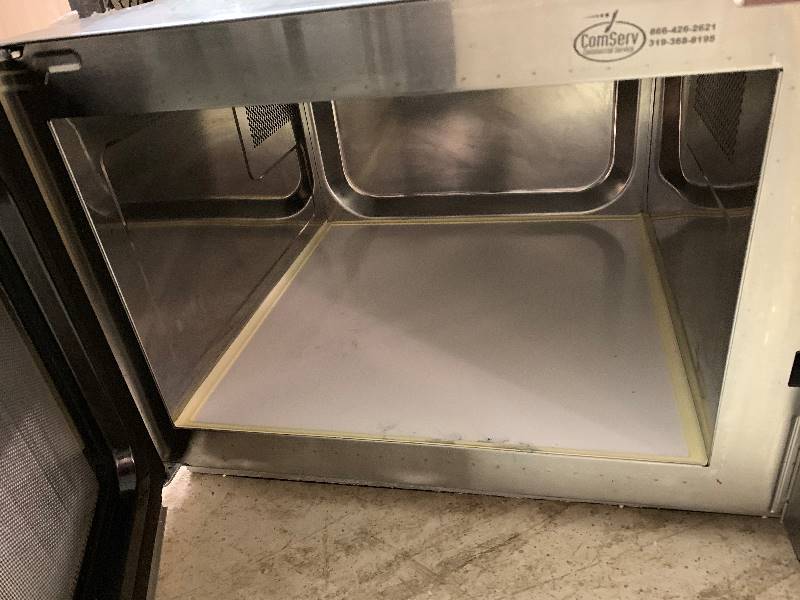 lot 56 image: Microwave