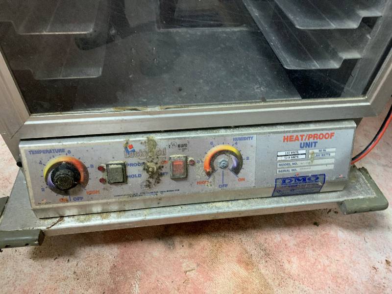lot 23 image: Full Upright WarmingProofing Cabinet110V