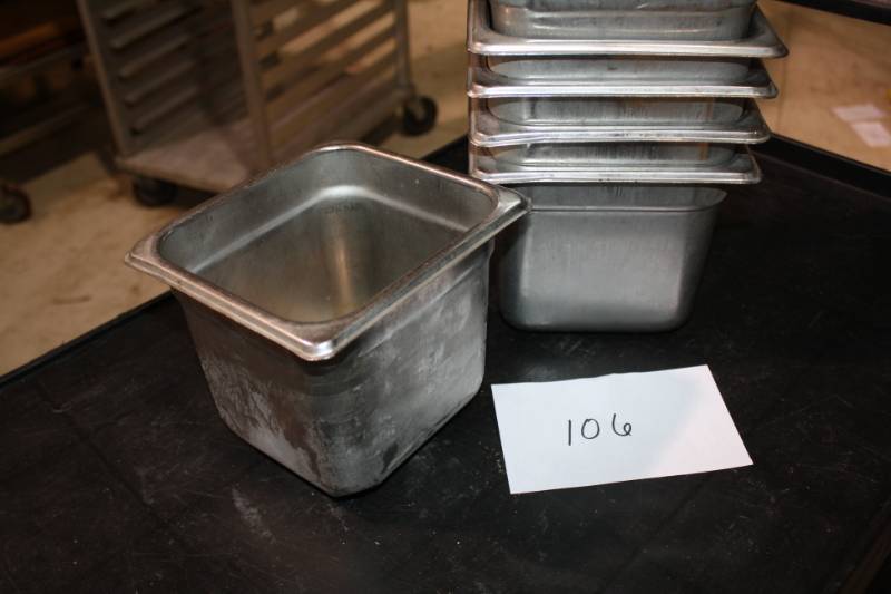 lot 106 image: Stainless Pans 16