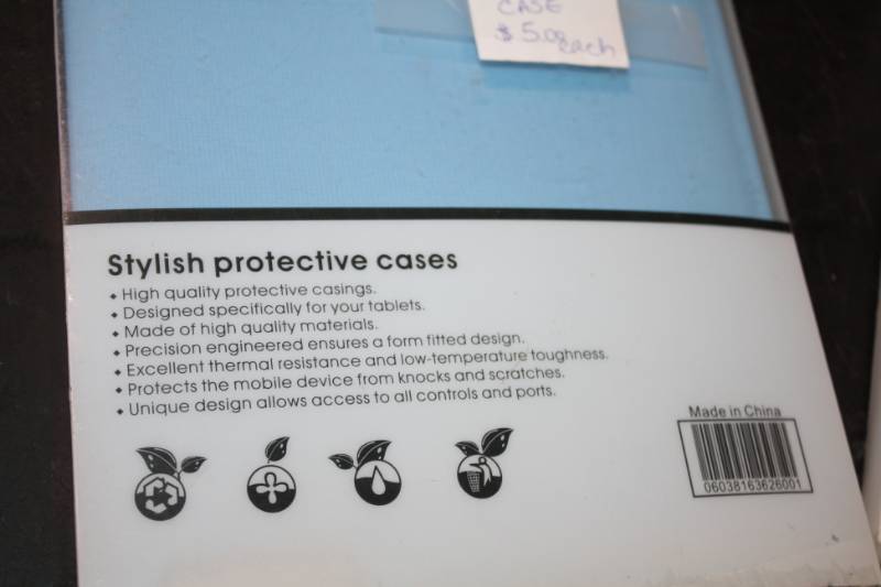 lot 160 image: Ipad Covers
