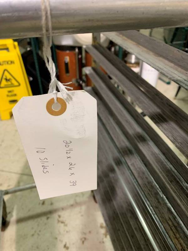 lot 73 image: Half Size Bun Pan rack