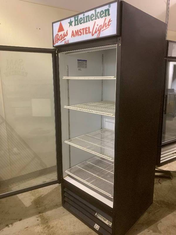 Beverage Air, Mod MT27, single glass door commercial refrigerator, NSF