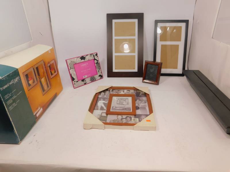 lot 86 image: Lot Of New Picture Frames