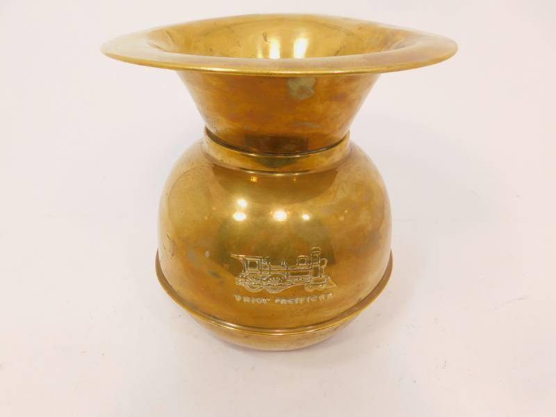 lot 4 image: Vintage brass spittoon union pacific railroad double side graphics