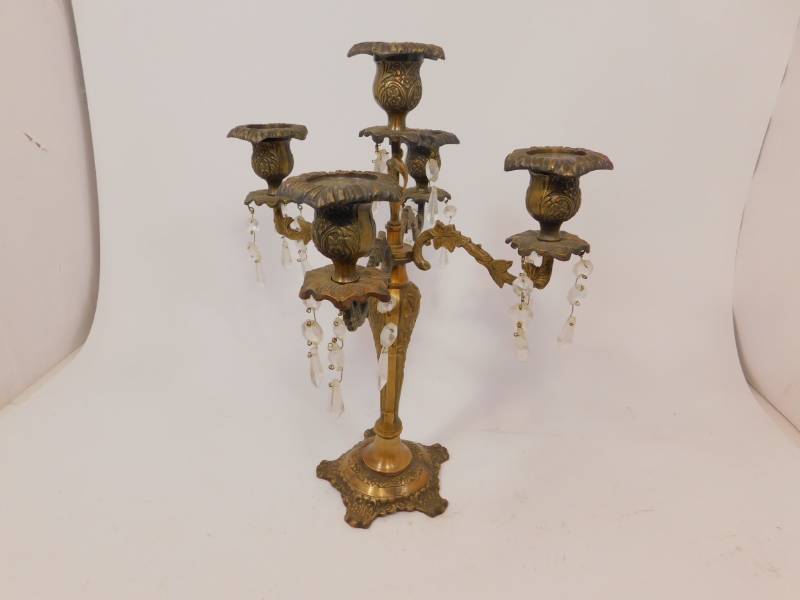 lot 6 image: Vintage Brass Candle Holder
