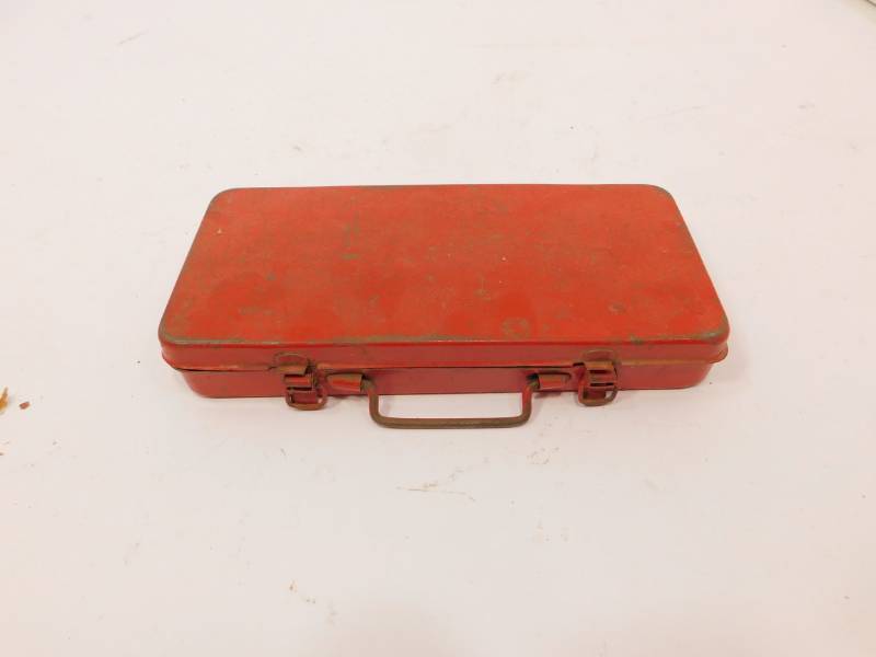 lot 22 image: Lot of Tools