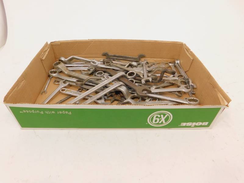 lot 30 image: Lot of Misc. Vintage Wrenches
